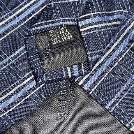 MADE IN ITALY製 BALMAIN レジメンタルストライプ柄シルクネクタイ ネイビー