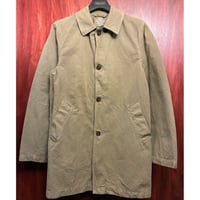 【JOURNAL STANDARD 取り扱い】 MADE IN USA製 S.K.U. SAVE KHAKI UNITED コットンリネンステンカラーコート カーキ Sサイズ