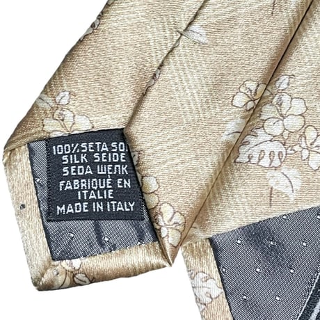 MADE IN ITALY製 GIANFRANCO FERRE 花柄シルクネクタイ ベージュ