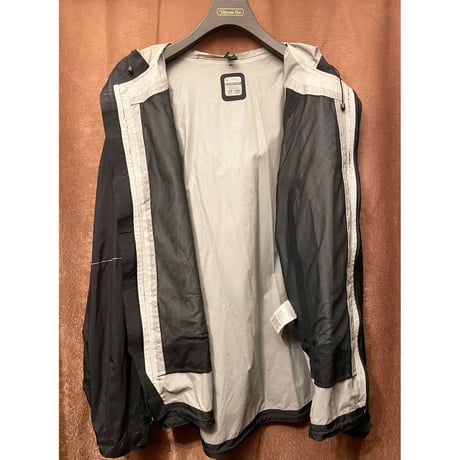 Columbia TITANIUM フルジップナイロンジャケット ブラック Lサイズ