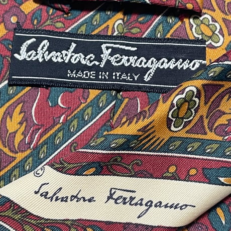 MADE IN ITALY製 Salvatore Ferragamo レジメンタルストライプ柄シルクネクタイ ボルドー×グリーン