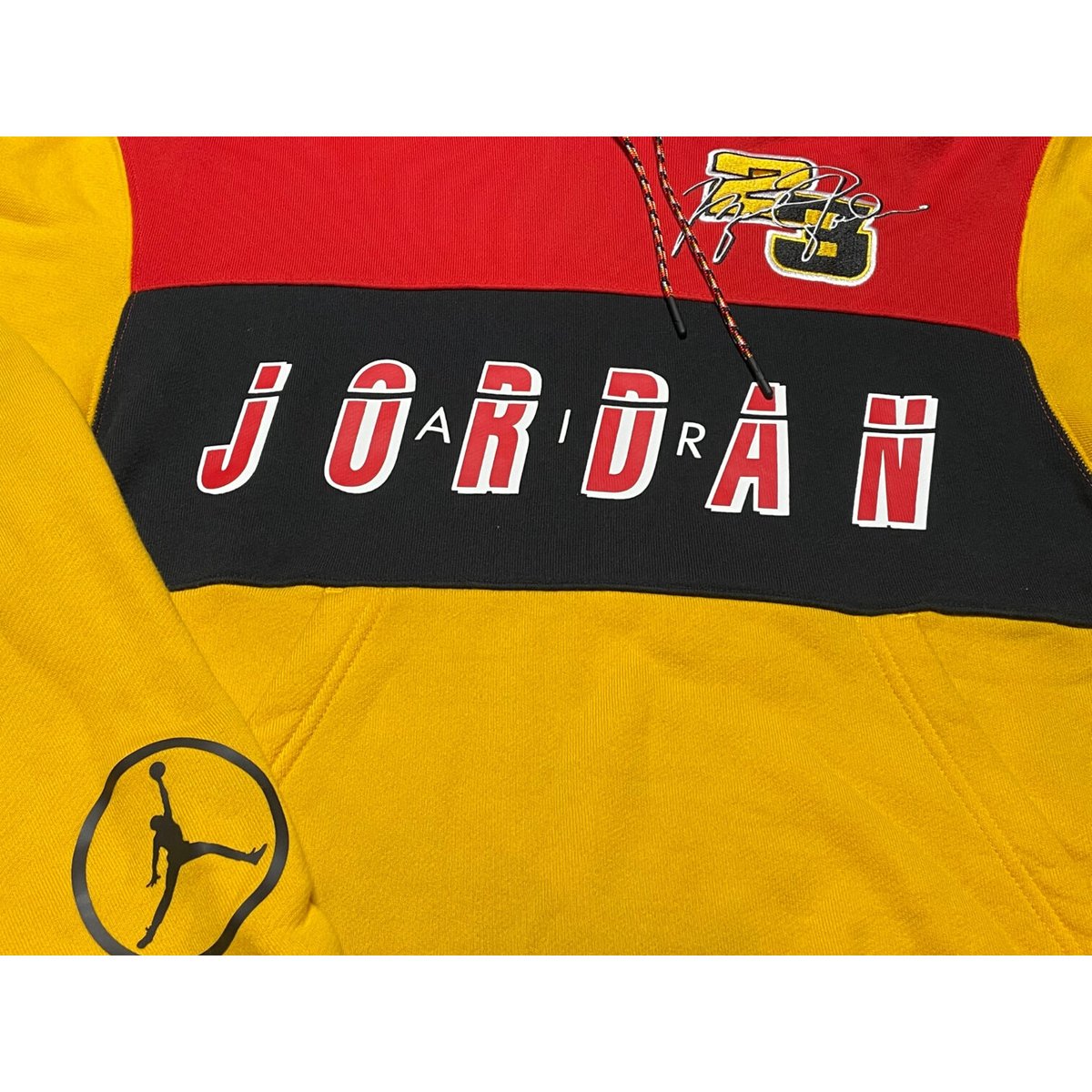 AIR JORDAN オーバーサイズロゴ入りプルオーバーパーカー イエロー
