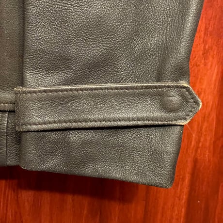 MADE IN ITALY製 Le Verseau VERA PELLE 襟付きレザージャケット ダークブラウン 38サイズ