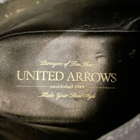 箱付き UNITED ARROWS スウェードチャッカブーツ ネイビー 8サイズ