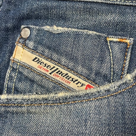 MADE IN ITALY製 DIESEL デニムハーフパンツ インディゴ W30サイズ