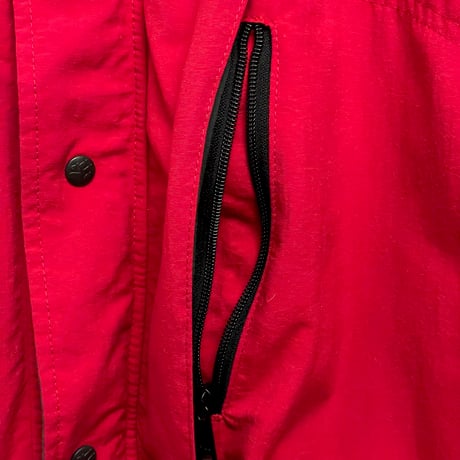 MADE IN POLAND製 90s Jack Wolfskin ナイロンマウンテンジャケット レッド Mサイズ