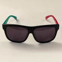 ▲訳あり商品▲ ケース付き PHENOMENON ラインストーン付きサングラス ブラック