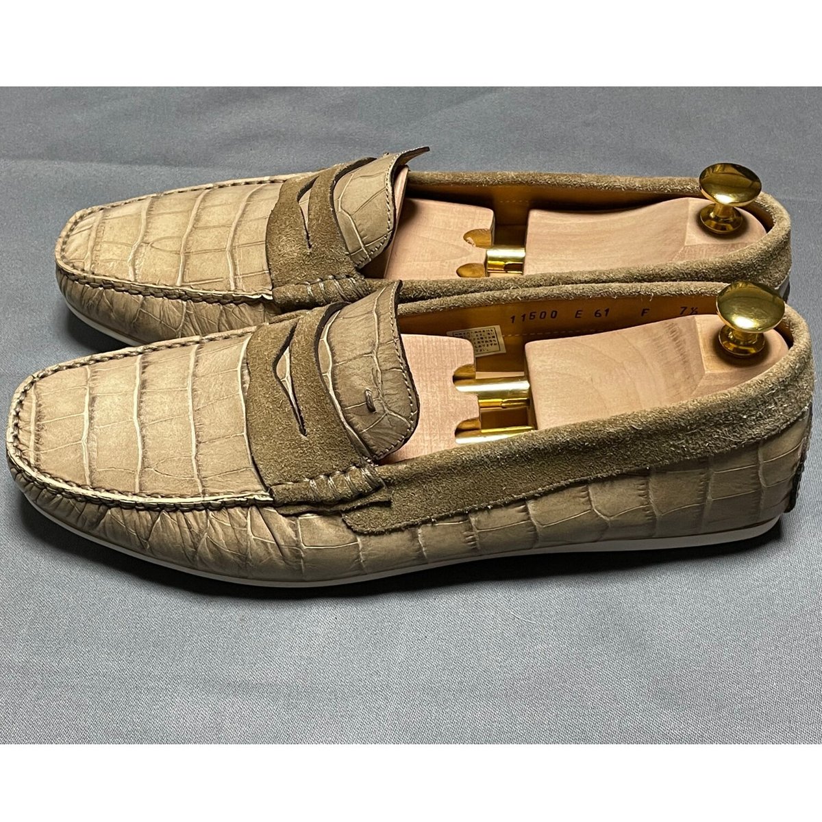 MADE IN ITALY製 SANTONI クロコ型押しローファー ベージュ 7 1 MADE IN ITALY製 SANTONI クロコ型押しローファー ベージュ 7 1