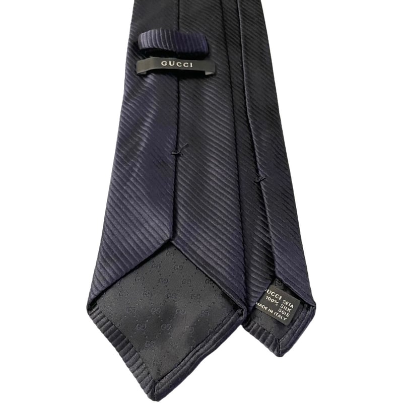 GUCCI ネイビー シルク ネクタイ MADE IN ITALY製 GUCCI ソリッドシルクネクタイ ネイビー | Ultimat