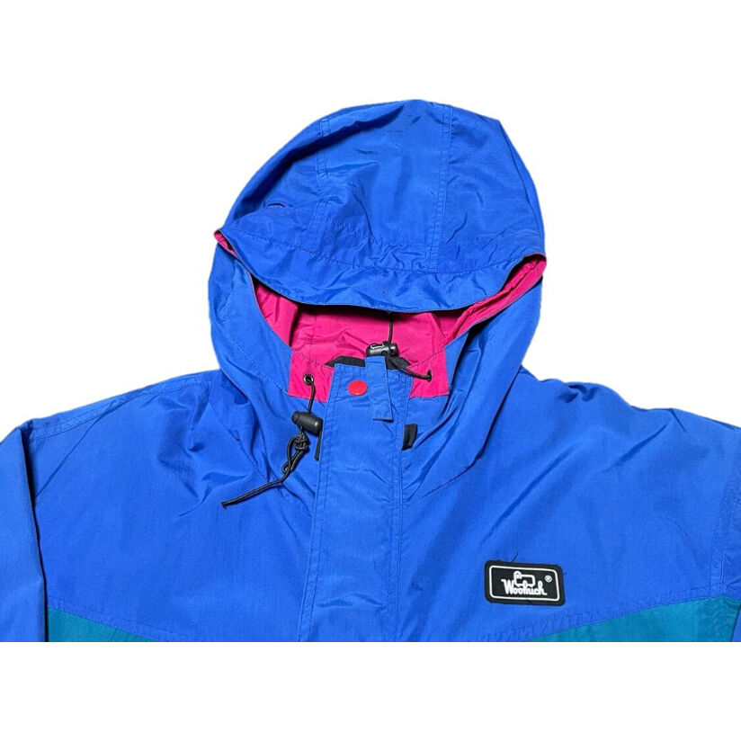 WOOLRICH マウンテンナイロンジャケット ブルー Mサイズ WOOLRICH マウンテンナイロンジャケット ブルー Mサイズ