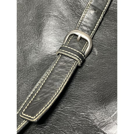 MADE IN JAPAN製 ungaro レザーショルダーバッグ モスグリーン