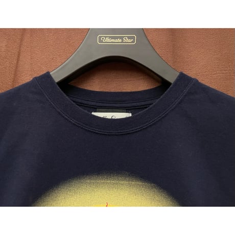 激レア MADE IN JAPAN製 SWAGGER × Trilly & Truly コラボレーション限定Tシャツ ネイビー Lサイズ