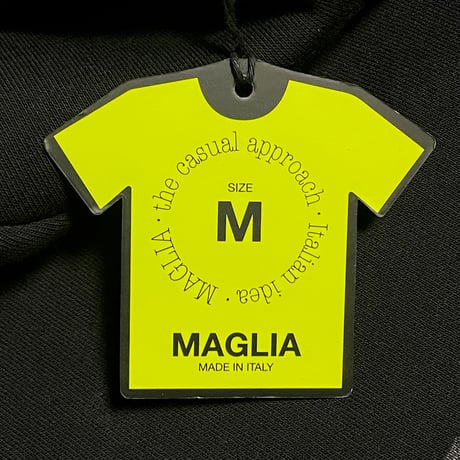 ★新品★ MADE IN ITALY製 MAGLIA 2025年AWモデル S-2814BB 「MAGLIA」 プリント入り 裏起毛 スムースプルオーバーパーカー ブラック M～XLサイズ
