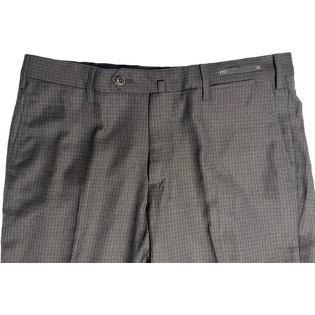 ▲訳あり商品▲ MADE IN ROMANIA製 PT01 SUPER110's EVO FIT チェック柄ウールスラックス ダークグレー 48サイズ