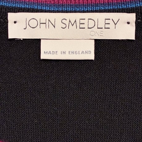 ▲訳あり商品▲ MADE IN ENGLAND製 JOHN SMEDLEY ONE Extra Fine Merino Wool クルーネックセーター ブラック Sサイズ