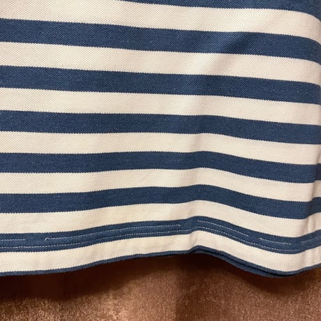 【BARNEYS NEWYORK 取り扱い】 MADE IN ITALY製 GUY ROVER ボーダー柄半袖ボタンダウン鹿の子ポロシャツ ホワイト×ブルー Sサイズ