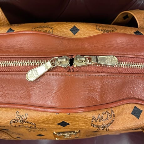 激レア TISA PHENOMENON × MCM トリプルネームモノグラム柄トートバッグ コニャック