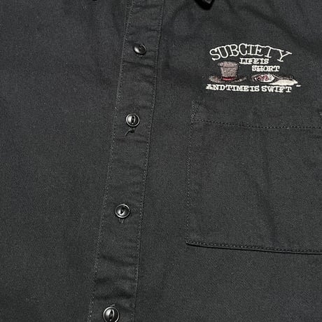 Subciety バック刺繍半袖シャツ ブラック Sサイズ