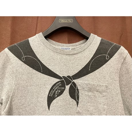 MADE IN USA製 ROCKY MOUNTAIN FEATHERBED Co. ポケット付きプリントTシャツ グレー Sサイズ
