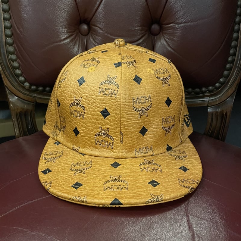 激レア TISA PHENOMENON × MCM トリプルネームモノグラム柄 NEW ERA 激レア TISA PHENOMENON × MCM トリプルネームモノグラム柄 NEW ERA