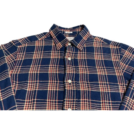 MADE IN USA製 INDIVIDUALIZED SHIRTS SLIM FIT 長袖チェックシャツ ネイビー 13 1/2-29サイズ