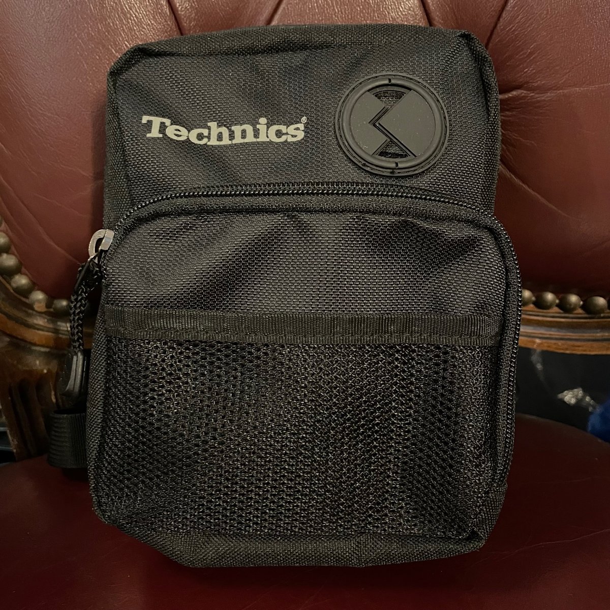 Technics ショルダーバッグ 黒 fit=scale-down,w=1200