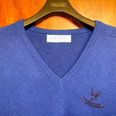 MADE IN SCOTLAND製 LYLE&SCOTT Vネックウールセーター ロイヤルブルー 42サイズ
