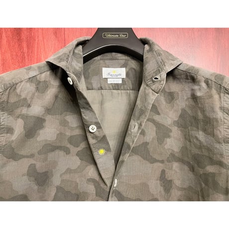 MADE IN ITALY製 giannetto SLIM FIT 長袖カモフラ柄コーデュロイシャツ カーキ Mサイズ