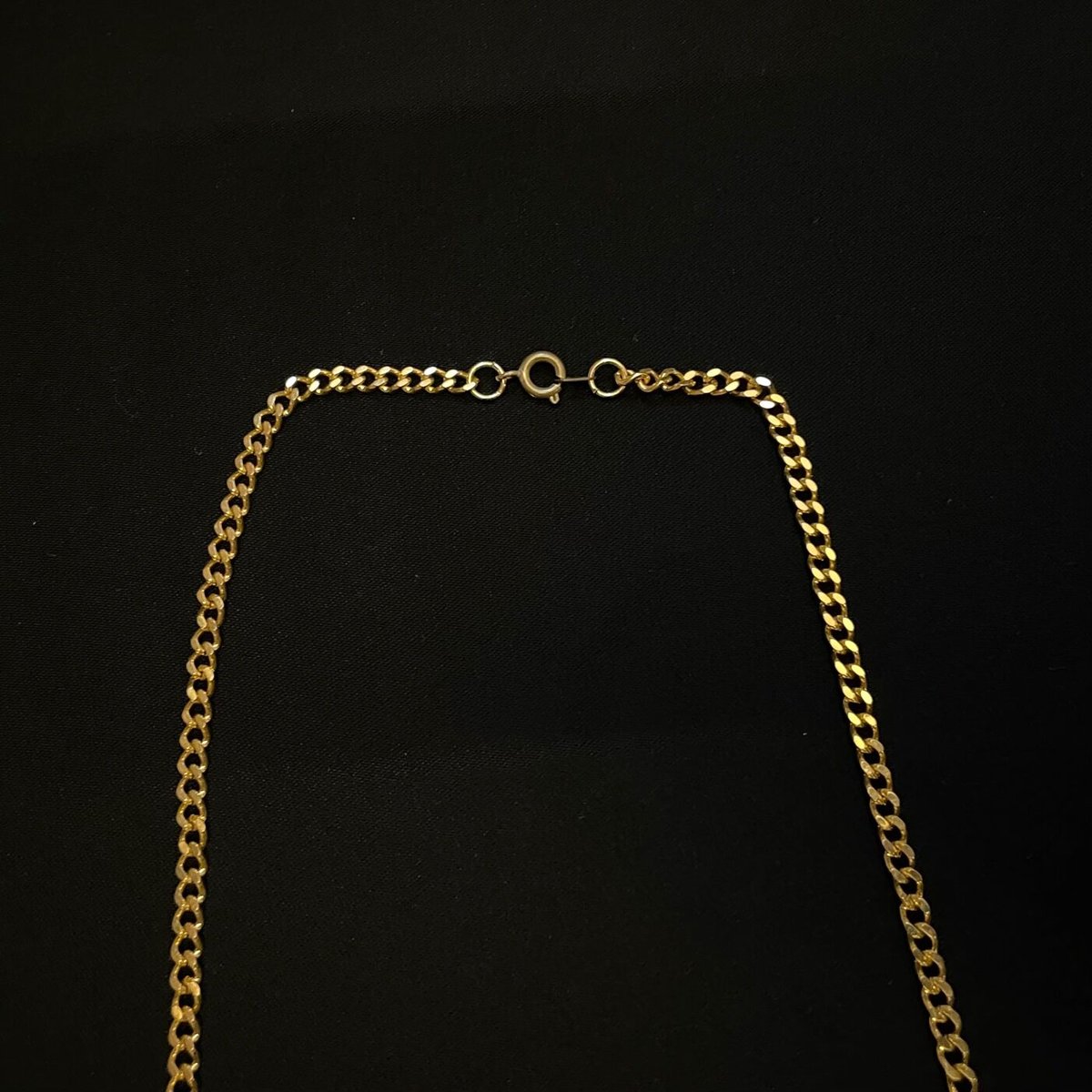 BOOTY CALL ペンダントヘッド付きネックレス ゴールド | Ultimate Star