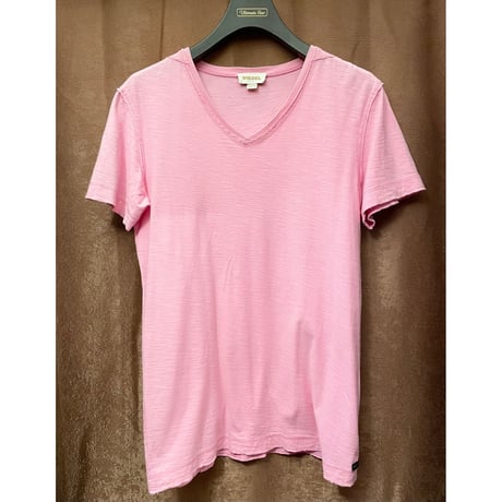 DIESEL VネックTシャツ ピンク XSサイズ