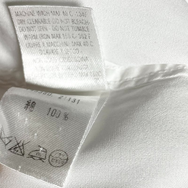 最終価格セールGUCCI ホワイト 長袖シャツ 42 MADE IN ITALY製 GUCCI 長袖シャツ ホワイト 42-16 1/2サイズ |