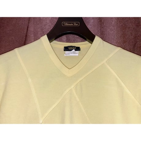 MADE IN ITALY製 VERSACE JEANS COUTURE VネックTシャツ ベビーイエロー Mサイズ