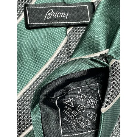 MADE IN ITALY製 Brioni HANDMADEレジメンタルストライプ柄シルクネクタイ グリーン