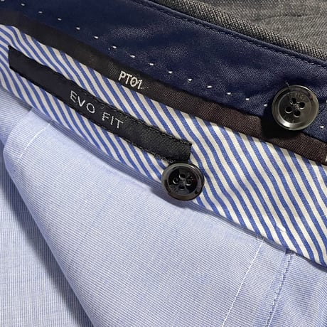 ▲訳あり商品▲ MADE IN ROMANIA製 PT01 SUPER110's EVO FIT チェック柄ウールスラックス ダークグレー 48サイズ