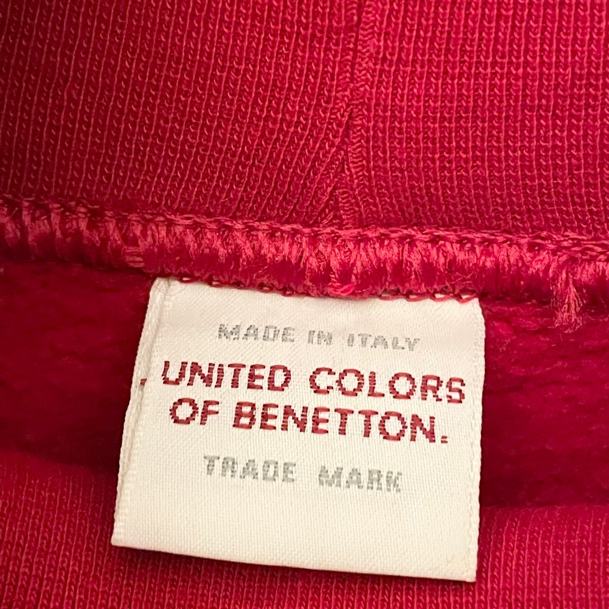 MADE IN ITALY製 UNITED COLORS OF BENETTON タートルネッ