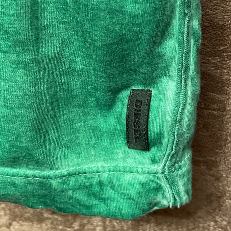 DIESEL ヴィンテージ加工ヘンリーネックTシャツ グリーン Sサイズ