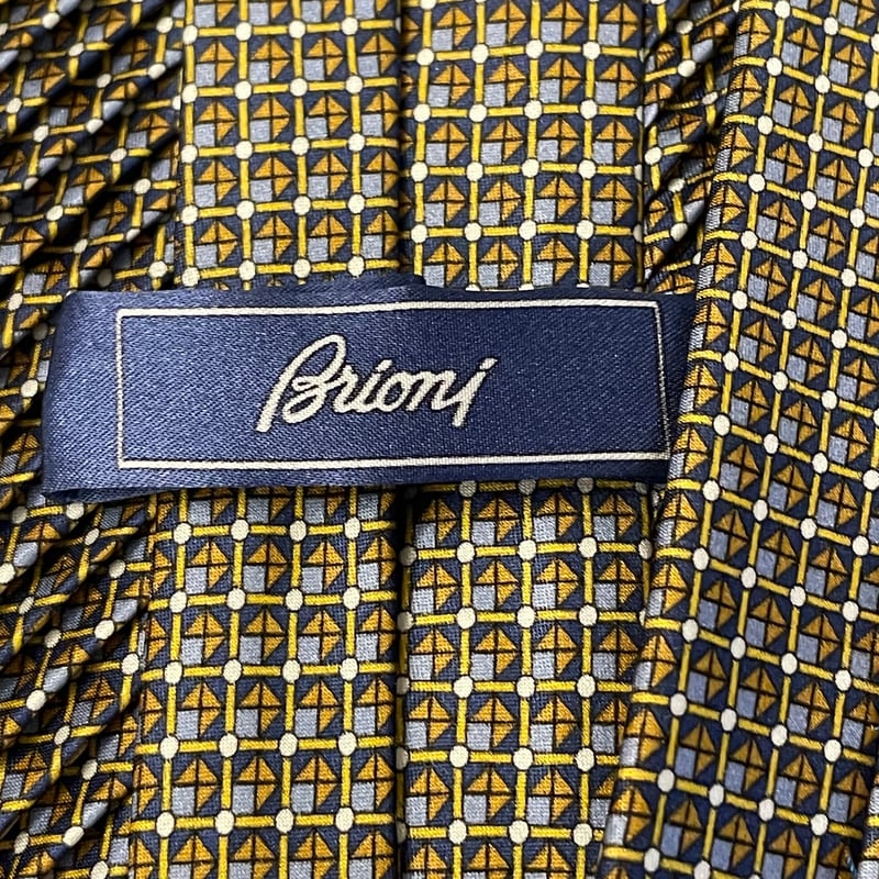 送料込み】極美品☆ブリオーニネクタイシルクBRONI プリーツ加工