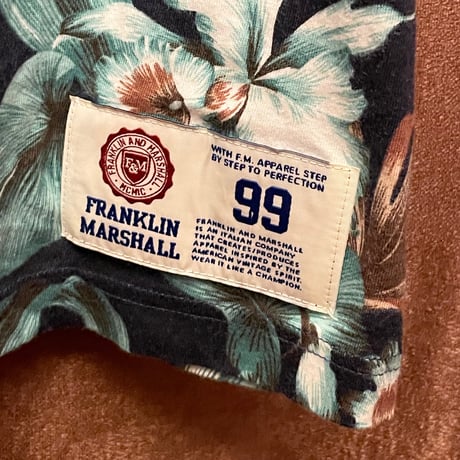 ☆タグ付き新古品☆ MADE IN ITALY製 FRANKLIN MARSHALL ALUMNI 花柄タンクトップ ネイビー Mサイズ