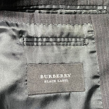 ▲訳あり商品▲ MADE IN JAPAN製 BURBERRY BLACK LABEL 3ピースストライプスーツ チャコールグレー 42L