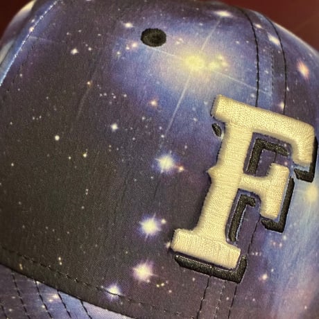 NEW ERA × NPB 北海道日本ハムファイターズ NASA, ESA, Tony Hallas 天体写真デザイン 59FIFTY ベースボールキャップ マルチカラー 7-3/8 58.7cm