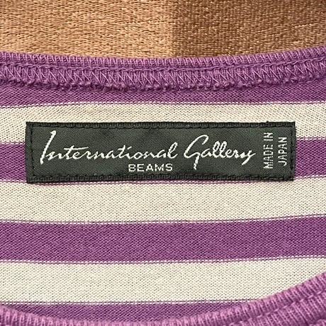 MADE IN JAPAN製 International Galleary BEAMS クルーネックボーダー柄長袖Tシャツ パープル×ライトグレー Lサイズ