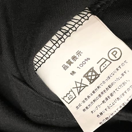 ★新品★ MADE IN ITALY製 MAGLIA 2024年SSモデル「MAGLIA」ポケット付きプリントクルーネックTシャツ ブラック S～Lサイズ