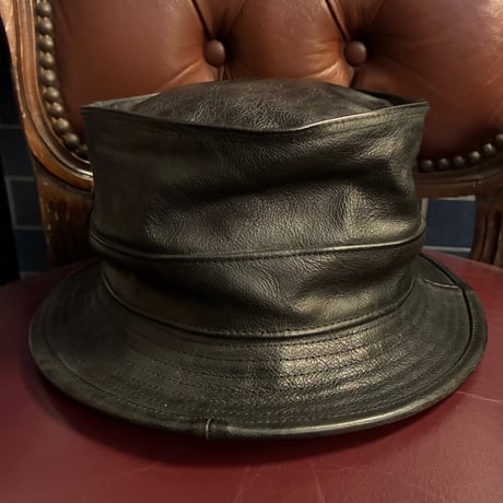 激レア MADE IN JAPAN製 SWAGGER COW LEATHER 牛革 本革レザーバケットハット ブラック Mサイズ