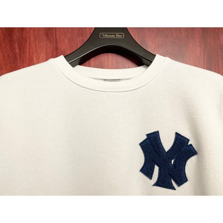 Majestic × MLB NEW YORK YANKEES スウェットトレーナー ホワイト Mサイズ