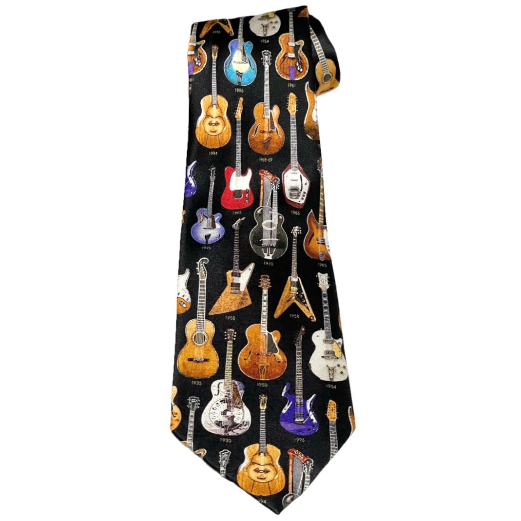 ネクタイ　弦楽器柄　イタリア製　レア　楽器柄 ネクタイ 弦楽器柄 イタリア製 レア