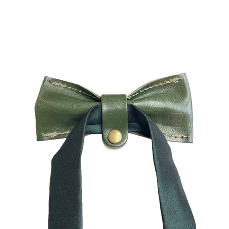 ★新品★ MADE IN JAPAN製 Aging 栃木レザー使用 ハンドメイド本革レザー蝶ネクタイ グリーン