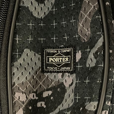 激レア ☆タグ付き新古品☆ MADE IN JAPAN製 SWAGGER × PORTER 2007年モデル オリジナルカモフラージュ柄ボール収納丸型バッグ グレー