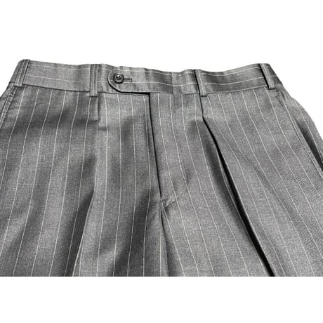 MADE IN JAPAN製 MACKINTOSH LONDON 英国生地使用3ピースストライプスーツ チャコールグレー A4