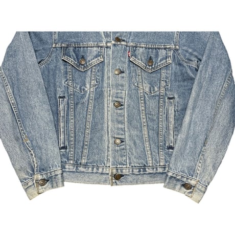 ▲訳あり商品▲ MADE IN USA製 LEVI'S デニムジャケット 70506-0217 ライトインディゴ 40サイズ
