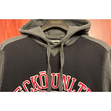 ECKO UNLTD. ロゴ刺繍入り プルオーバーパーカー ブラック×チャコールグレー Mサイズ